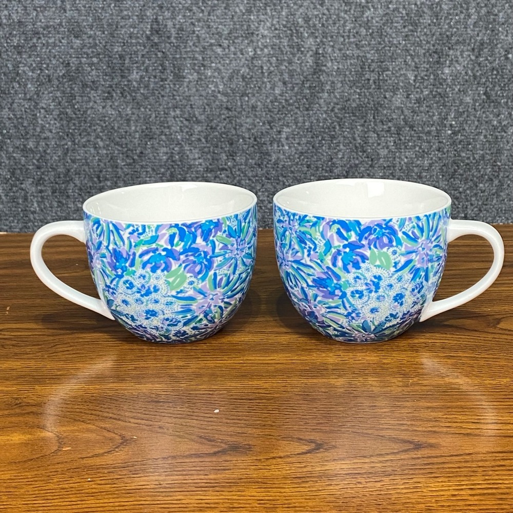 Lilly Pulitzer Coffee Mugs Set of 2 Blue Floral Ceramic Tea Cup
